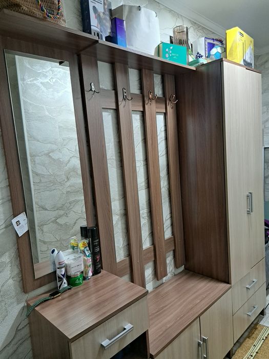 Срочно продам прихожку