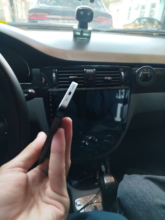 Iphone 15 pro qora 88 yomks 128 xotira