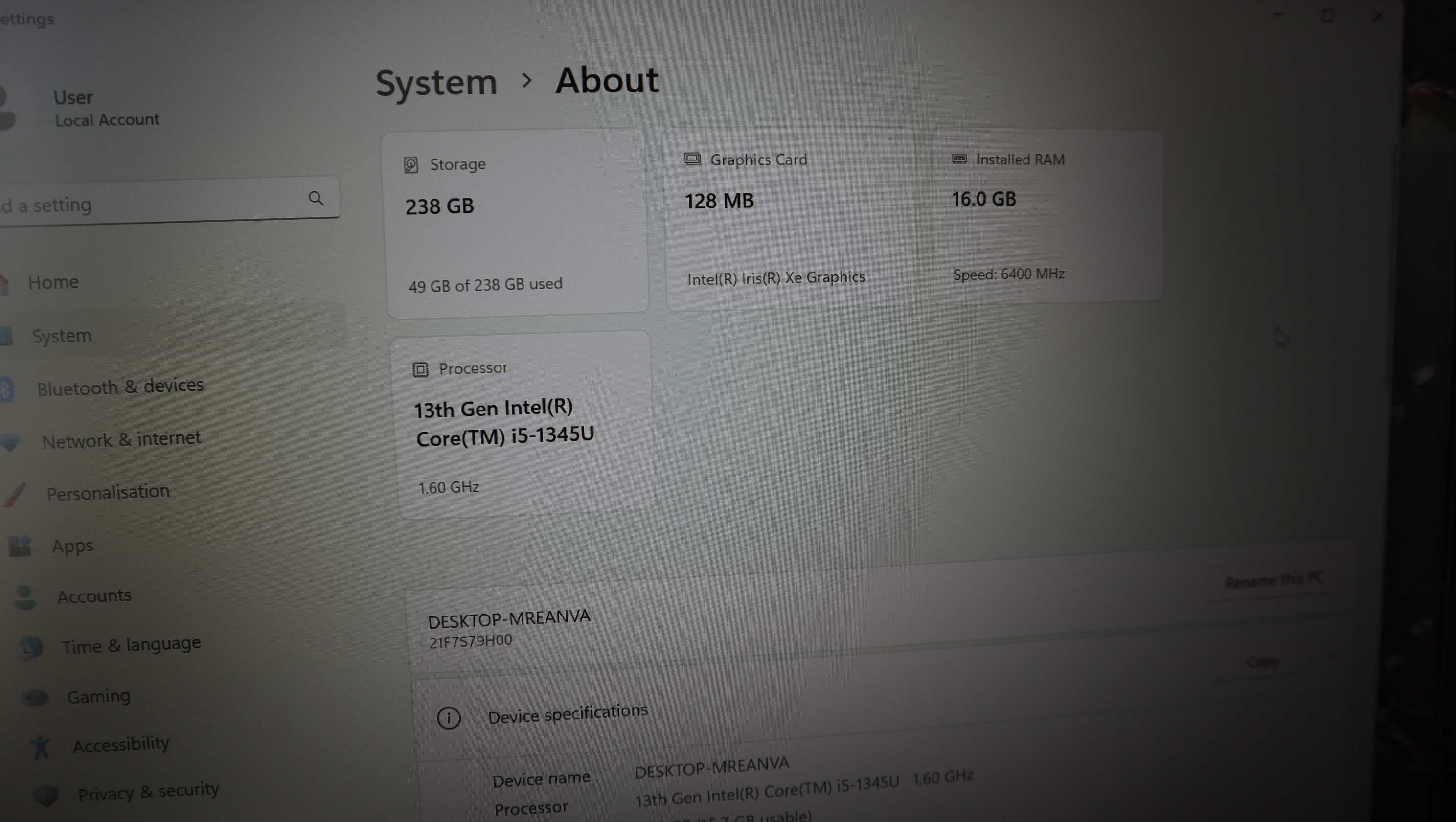 Lenovo ThinkPad T14s 4 Gen / i5 1345U / SSD 256GB / 16GB