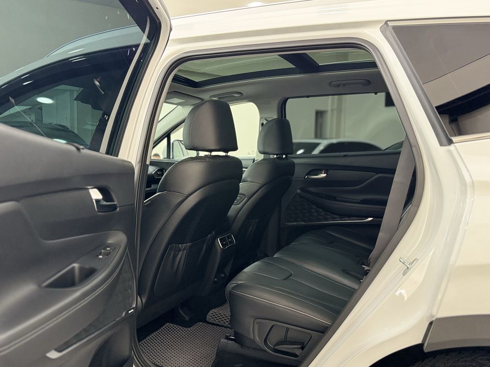 Hyundai Santa Fe возможно приобрести в рассрочку
