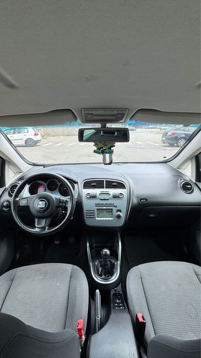 Seat Altea XL 1.9 TDI ( Touran Sharan)