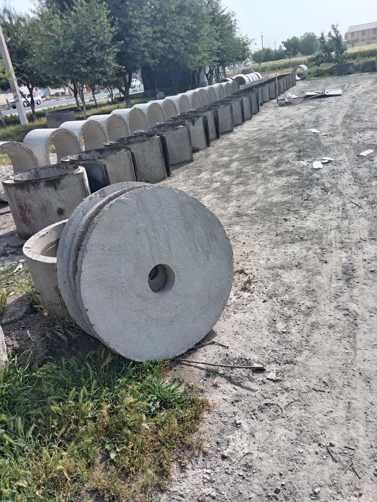 Kolsa sotiladi dastavka ustanovka kovlab urnatamiz 90 60  . 110. 60