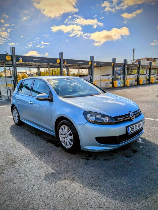 Vw Golf 6 1.6 Tdi R-Line stare foarte buna