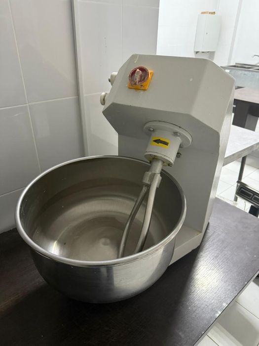 Тестомес в хорошем состоянии