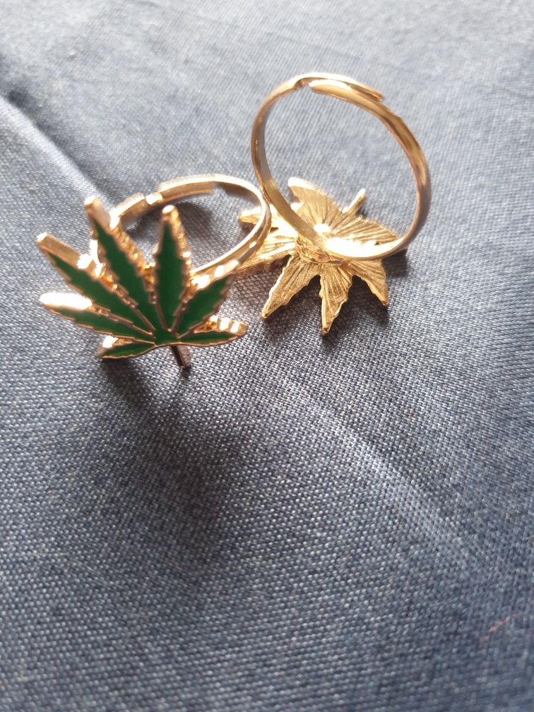 Inel auriu cu frunza maria marijuana canepa weed nou cadou
