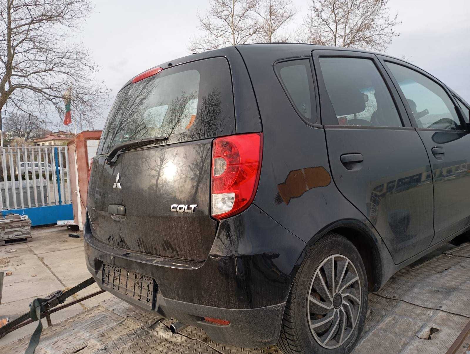 Митсубиши колт Mitsubishi colt 2008 бензин на части