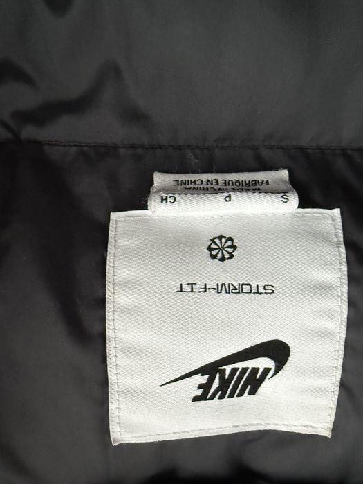 Nike Tech Fleece. S елек/грейка оригинал