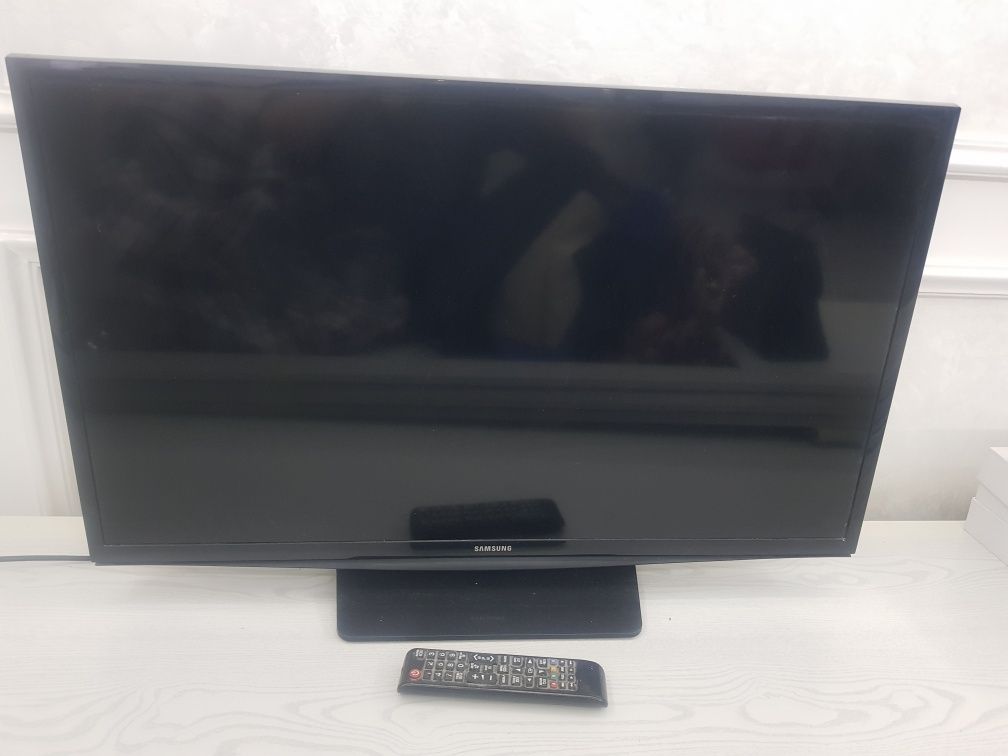 Телевизор samsung