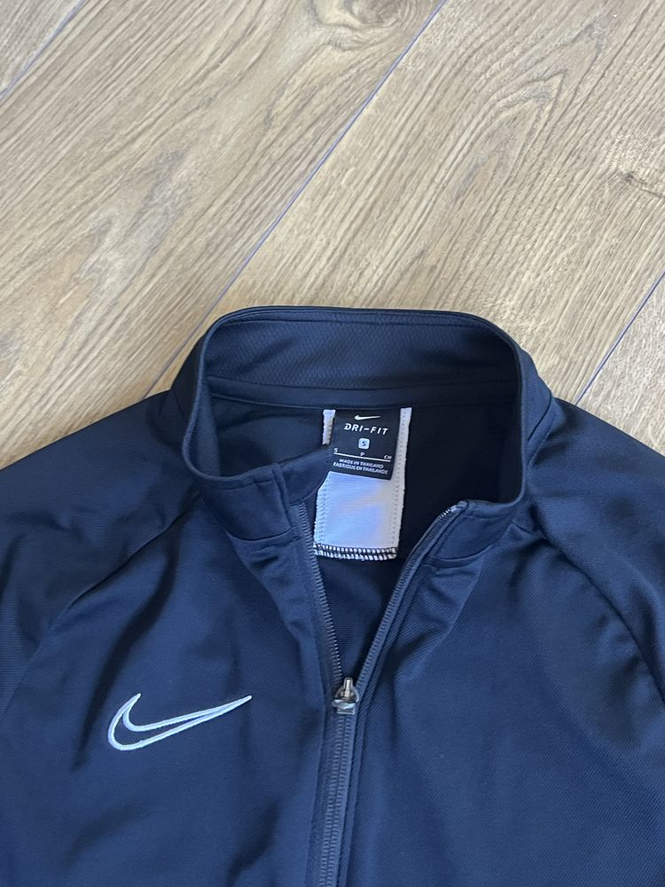 NIKE Dri-Fit Academy - Ново - размер S / Оригинал