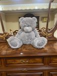 Teddy ayiq sotiladi