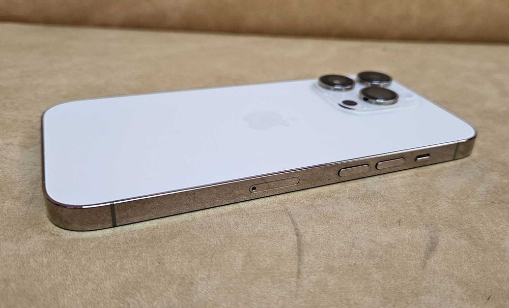 Apple iPhone 14 Pro 256GB Gold