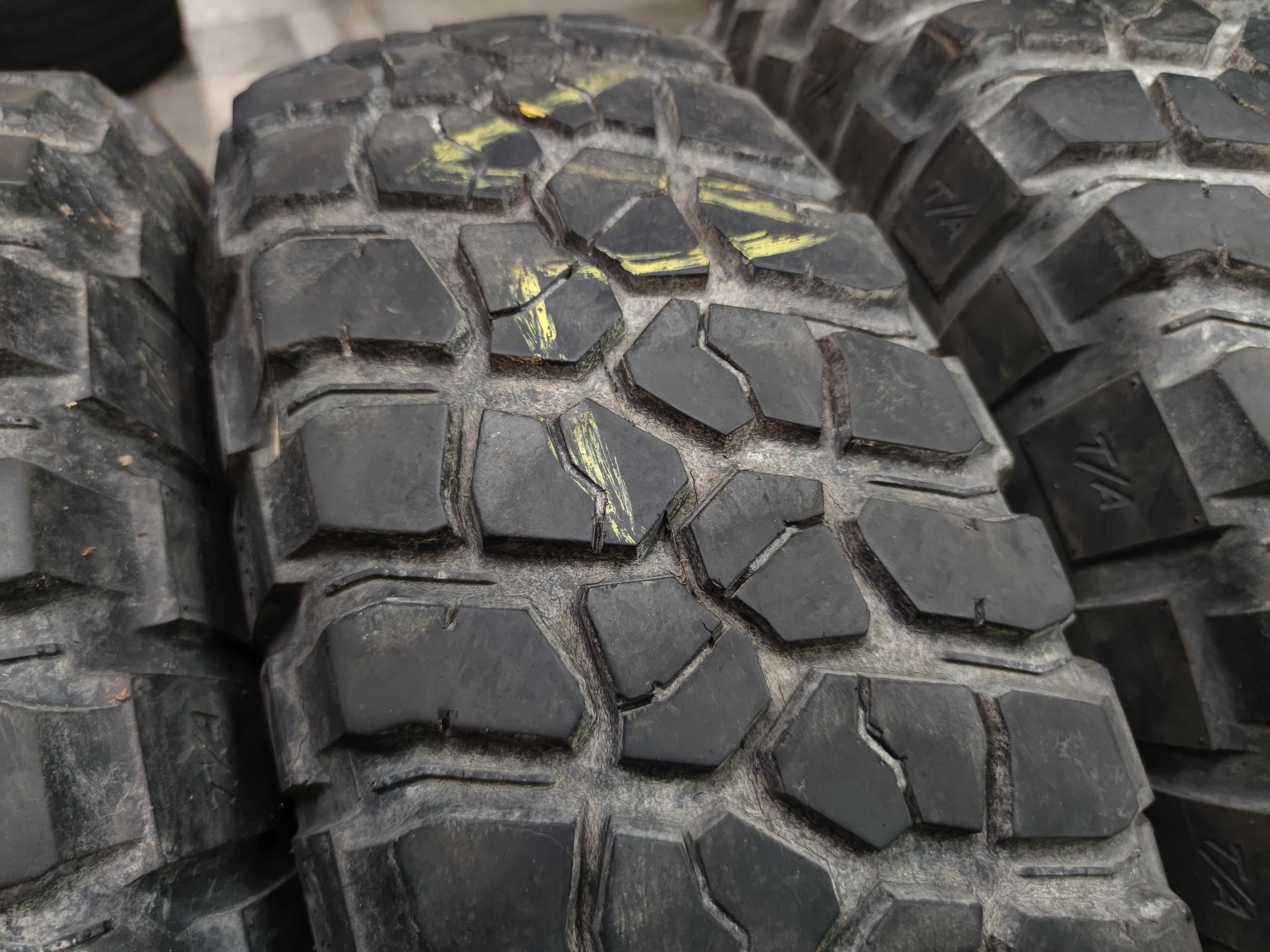 Гуми за Кал 255 85 16 - BF Goodrich Mud Terrain