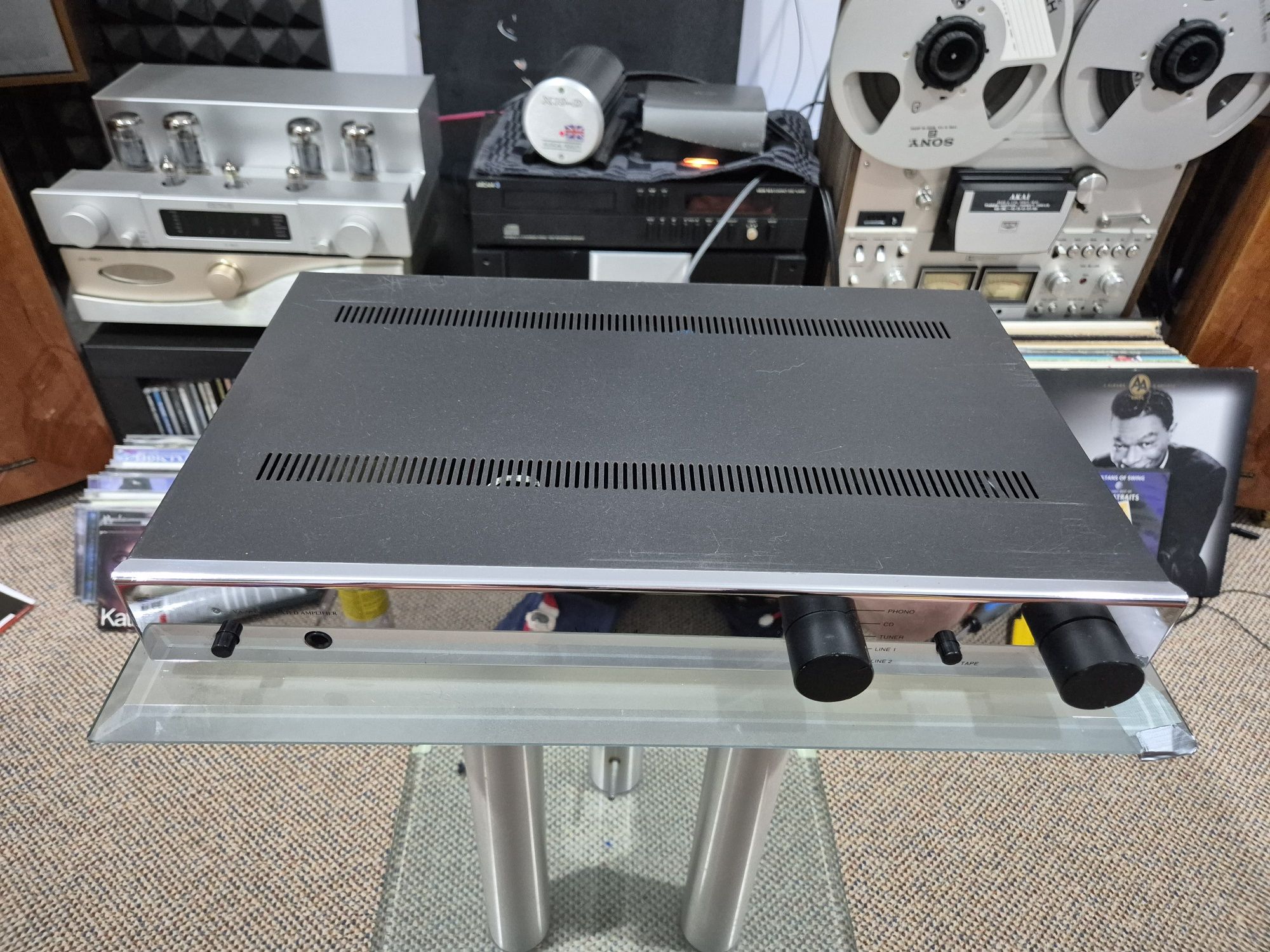 Bowers Wilkins Aura VA 50 amplificator TOP