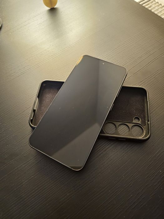 Samsung Galaxy S23 5G 128GB Negru ca nou