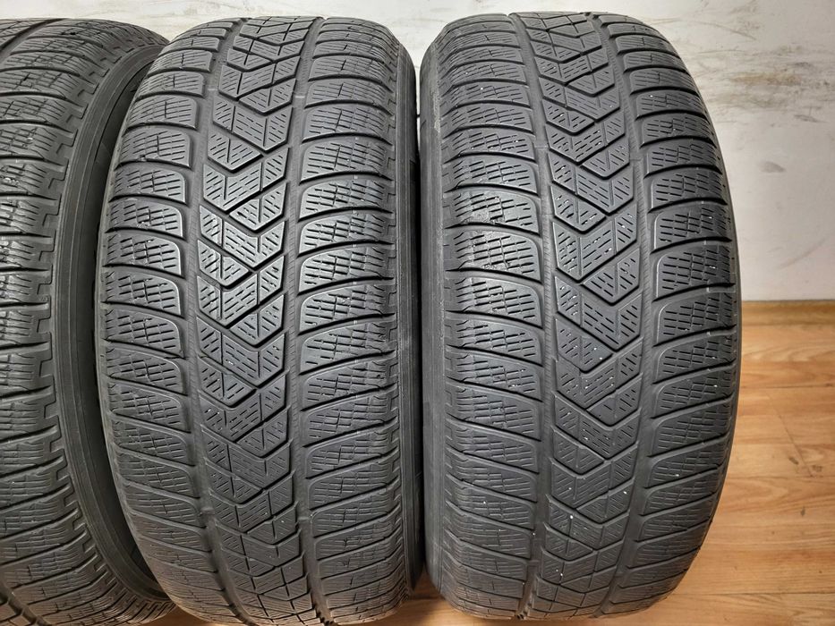 255/55/18 Pirelli / зимни гуми