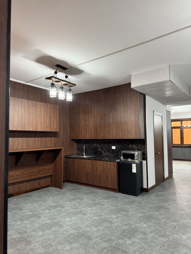 Ofis sotiladi Golden House