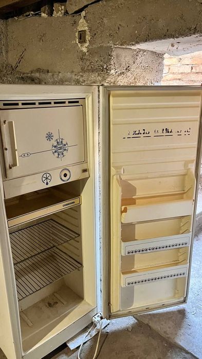 Холодильник SINO