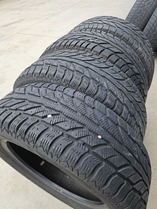 4бр. 225/60 R18 зимни гуми COOPER