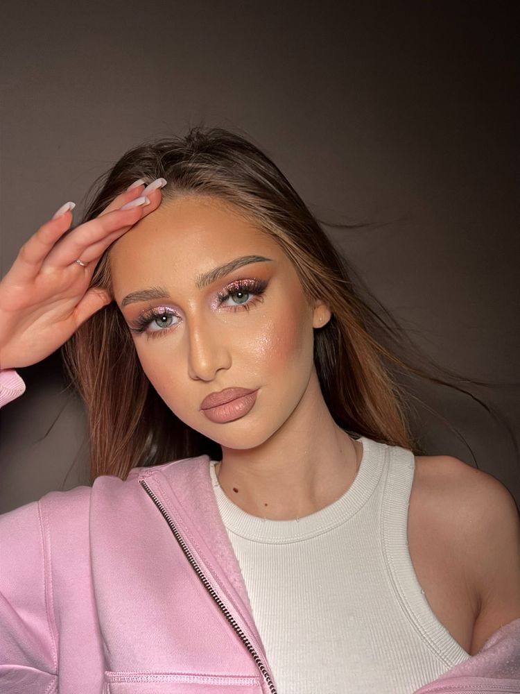 Make-up artist bucuresti  250 lei