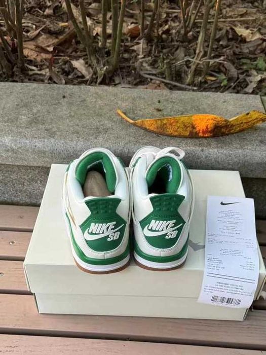 Jordan 4 Retro SB Pine Green EU42