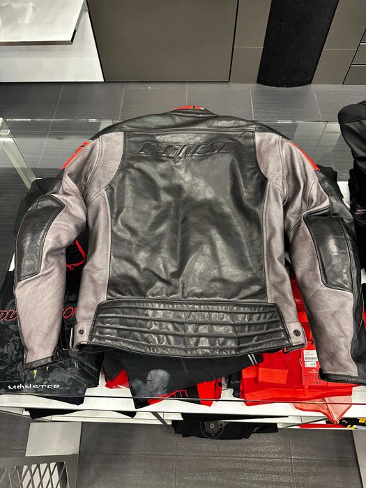 Екипировка Dainese