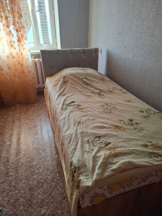 срочно продам кровать односпальную