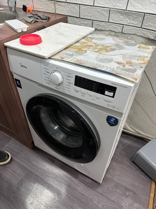 Продам стиралку почти новая