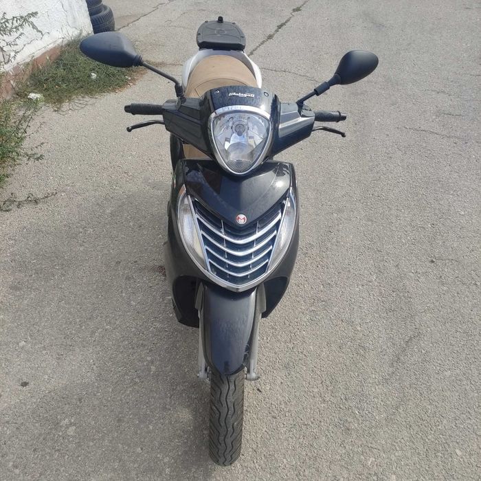 Скутер Malaguti Centro 160 i