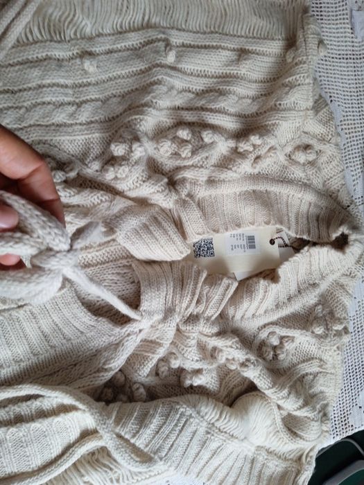 Нова дамска жилетка, тип Пончо