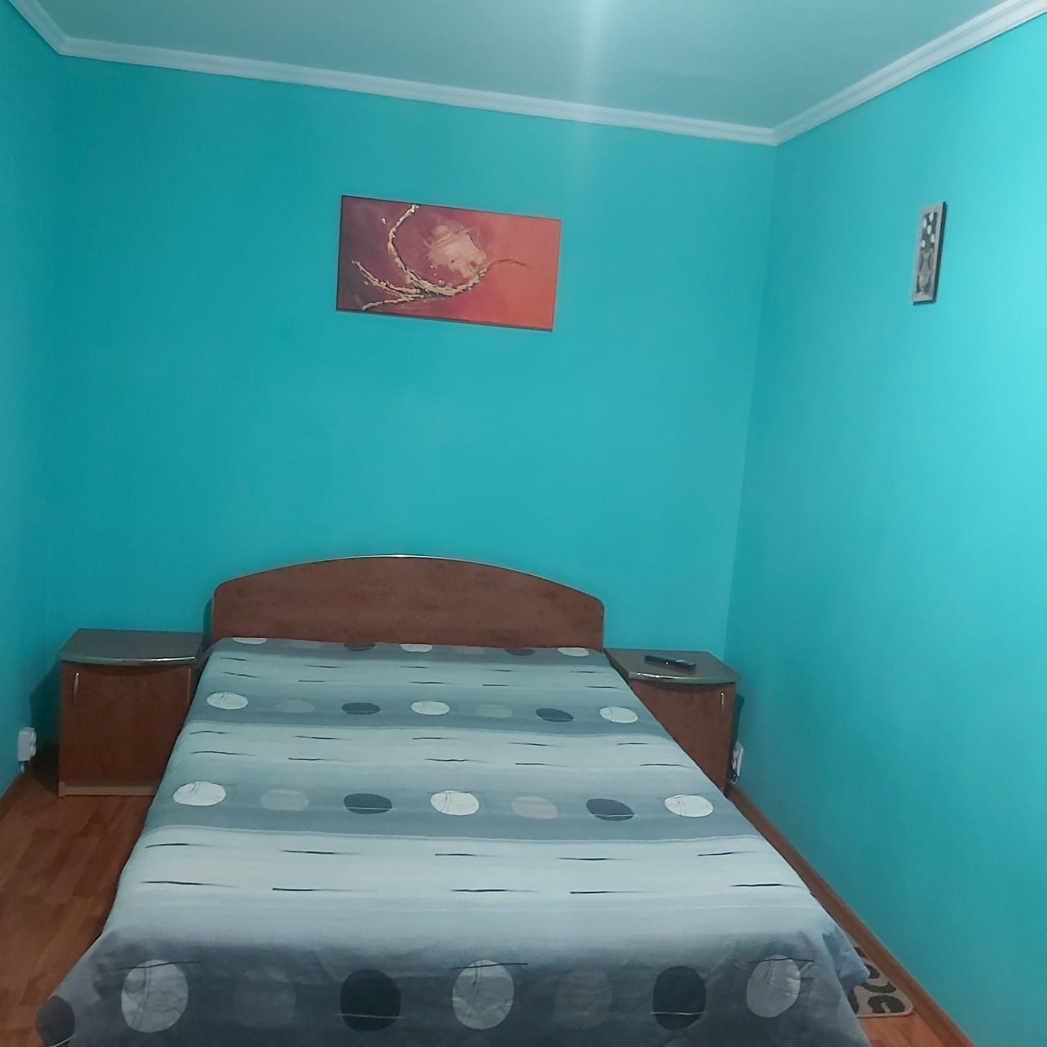 Inchiriez ap. 2 camere, centrala, et. 2, Trivale