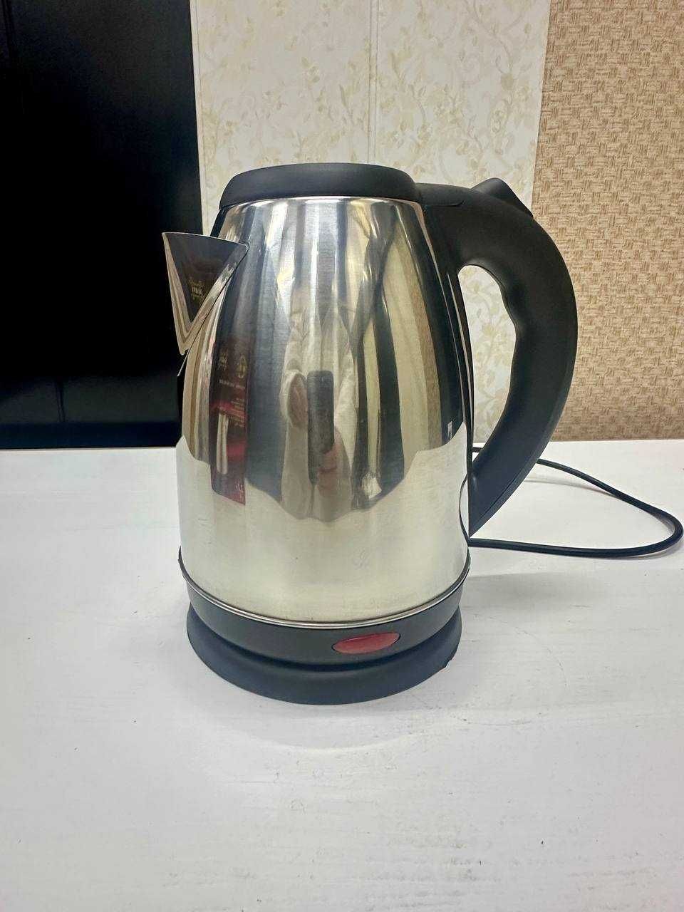 Электро чайник для нагрева воды