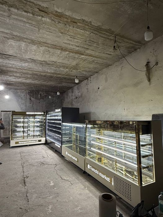 Холодильник витрина