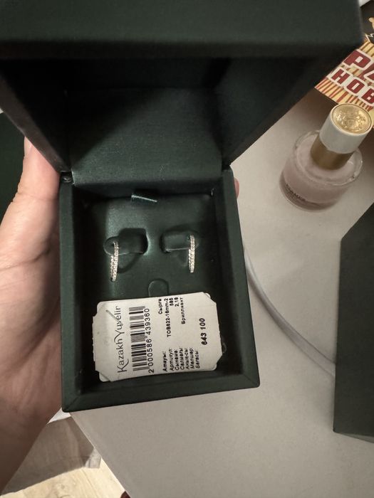 Продам сережки бриллианты, новые брала в казавювелир