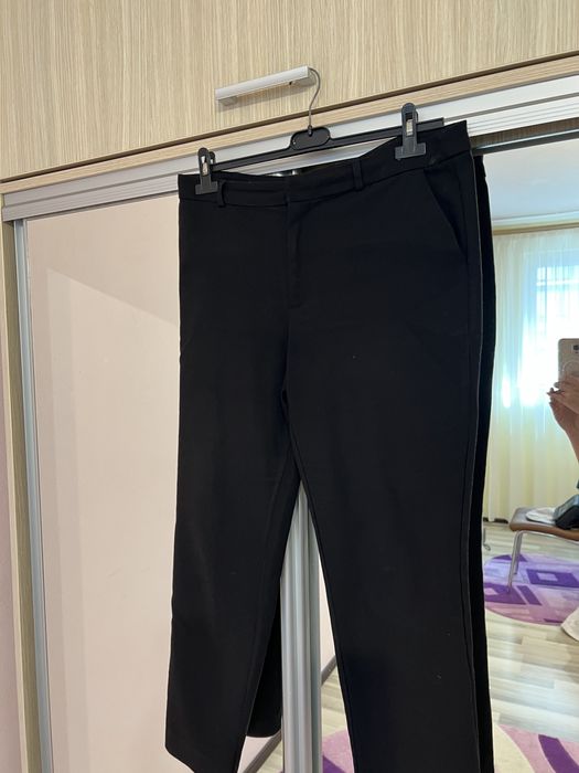 Pantaloni Stradivarius office de birou marimea 42