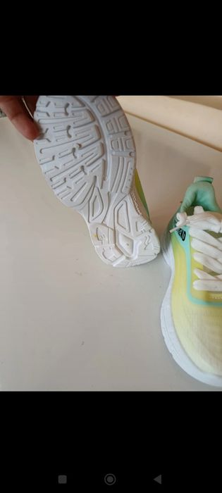 Adidași fete mărimea  31