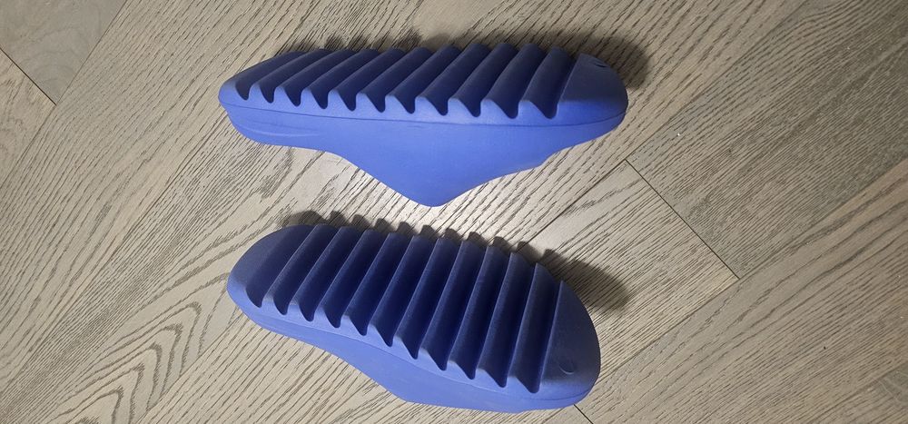 Papuci, slap yezzi 43-44