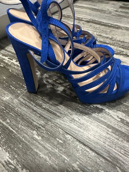 Дамски обувки на ток - MANGO