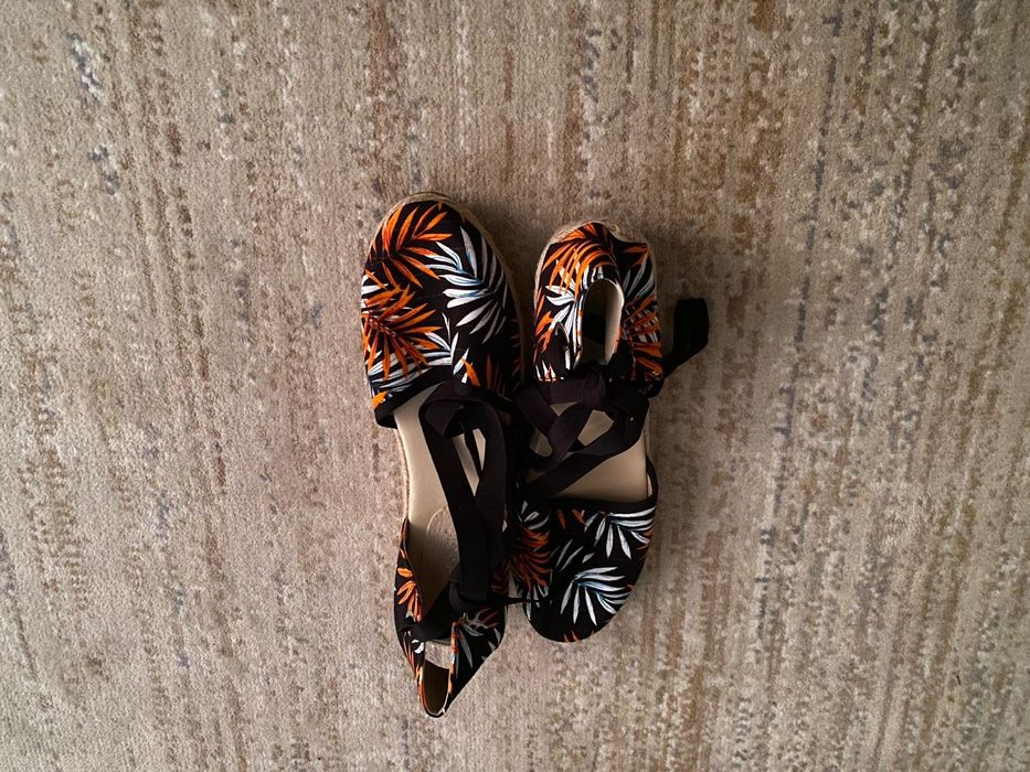 Sandale din material textil