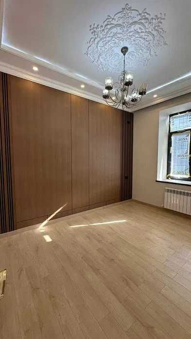 Продается Новостройка, 3 комнатная 96м2 Евро ремонт ор-р Рисовый мост`