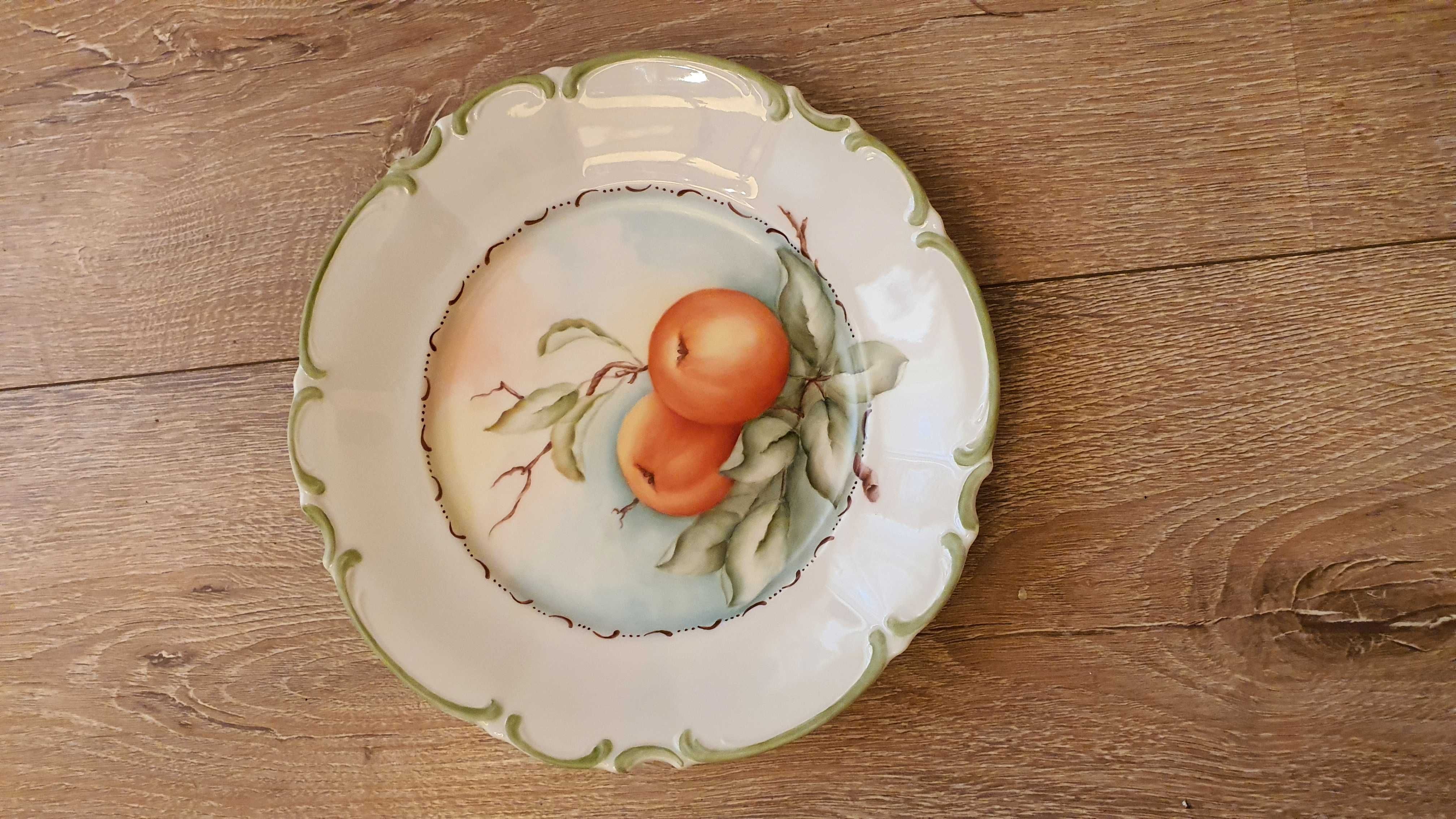 Hutschenreuther– Рисувана чиния, плато, 25.5см– 1988г Отлична!