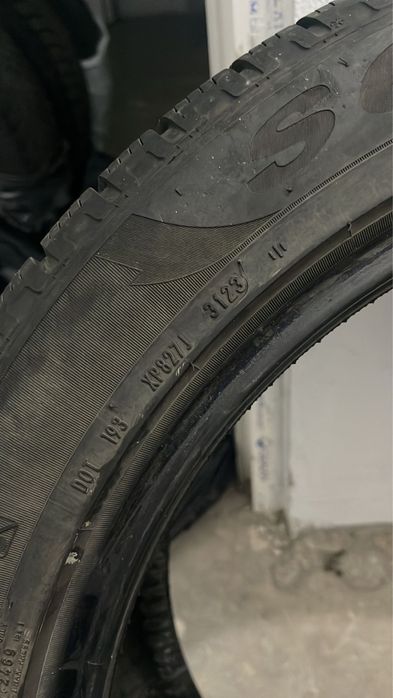 Anvelope Pirelli RFT 275/45/20 305/40/20 set in 2 dimensiuni x5 x6