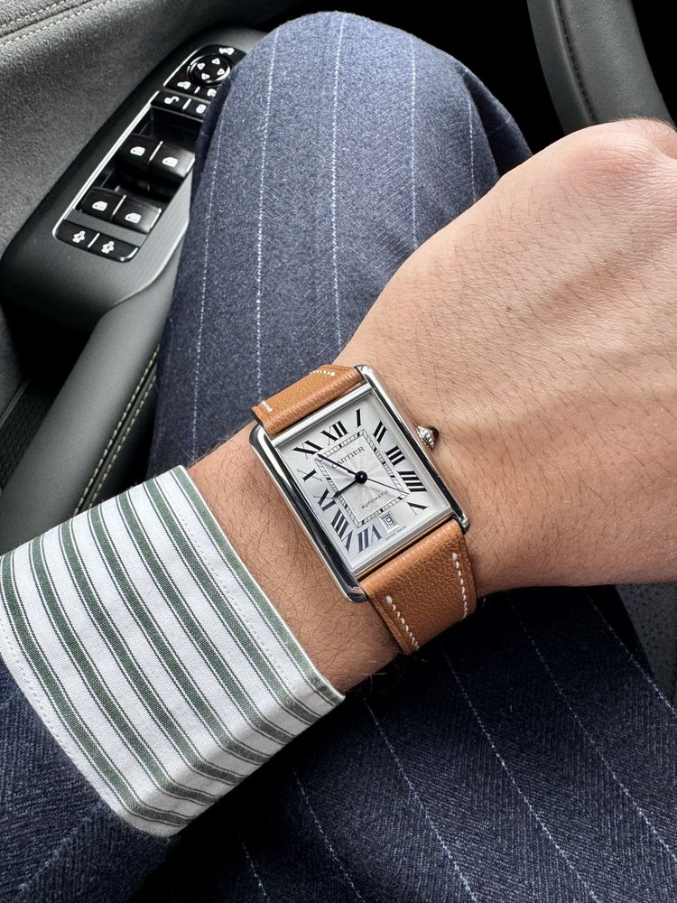 Часы Cartier Tank Must XL