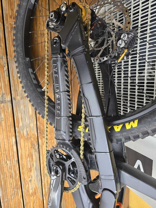 Yt Tues Al echipare fox