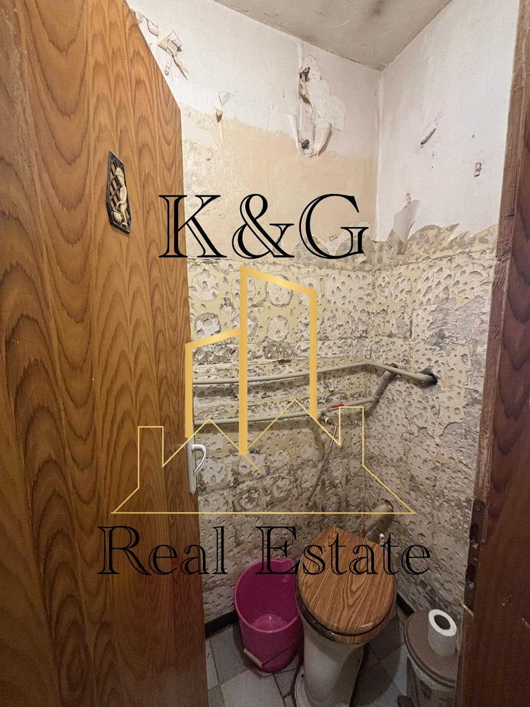 Продава се Двустаен апартамент в Разград, Лудогорие - 67 кв.м за 1256 €/кв.м - Снимка #5