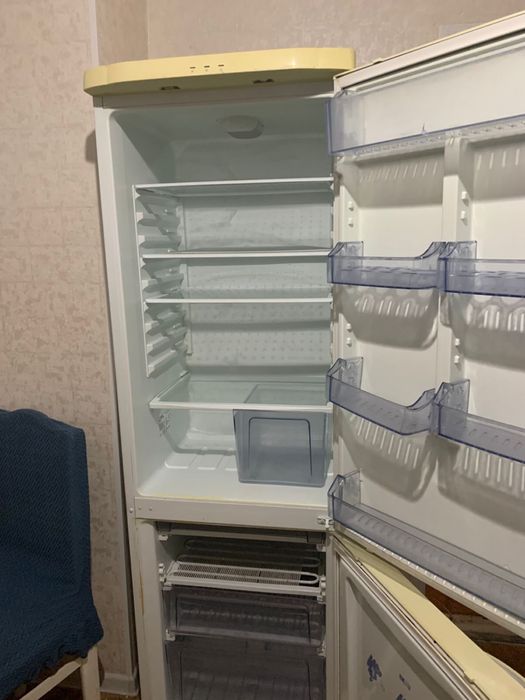 Холодильник (морозильник)