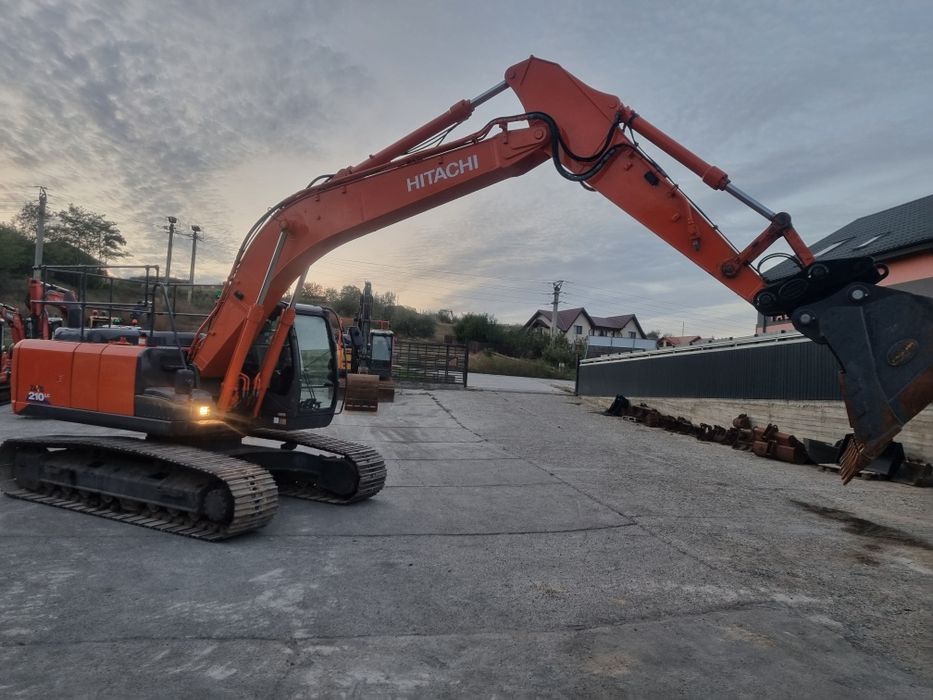 Hitachi 210 LC Excavator