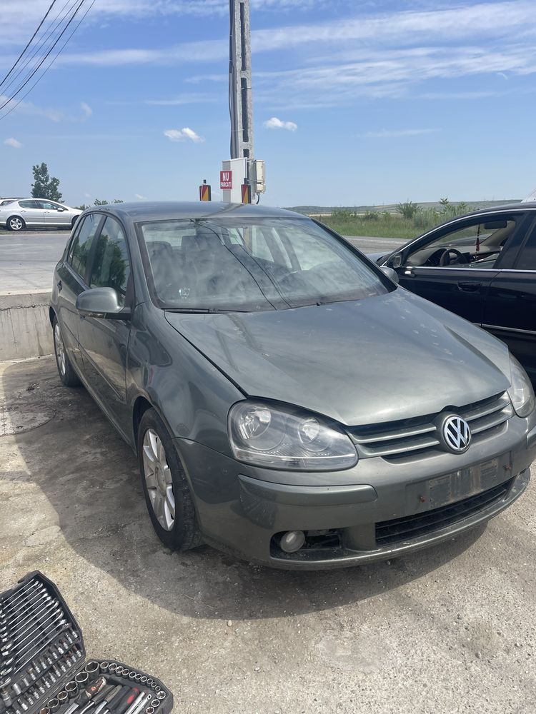 Fata completa/Dezmembrari Golf 5 2.0 TDI cod motor BKD