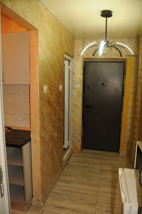 Garsonieră de vînzare