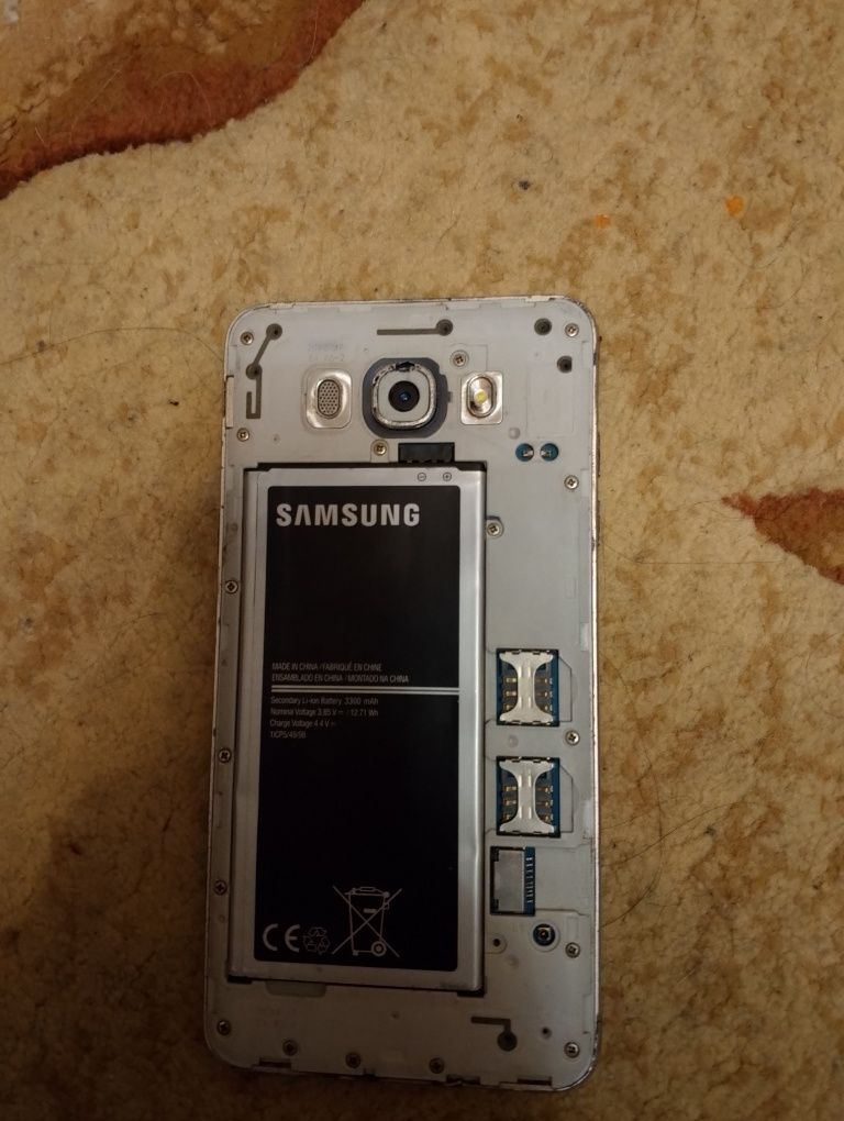 Samsung J7 2015 экран разбит