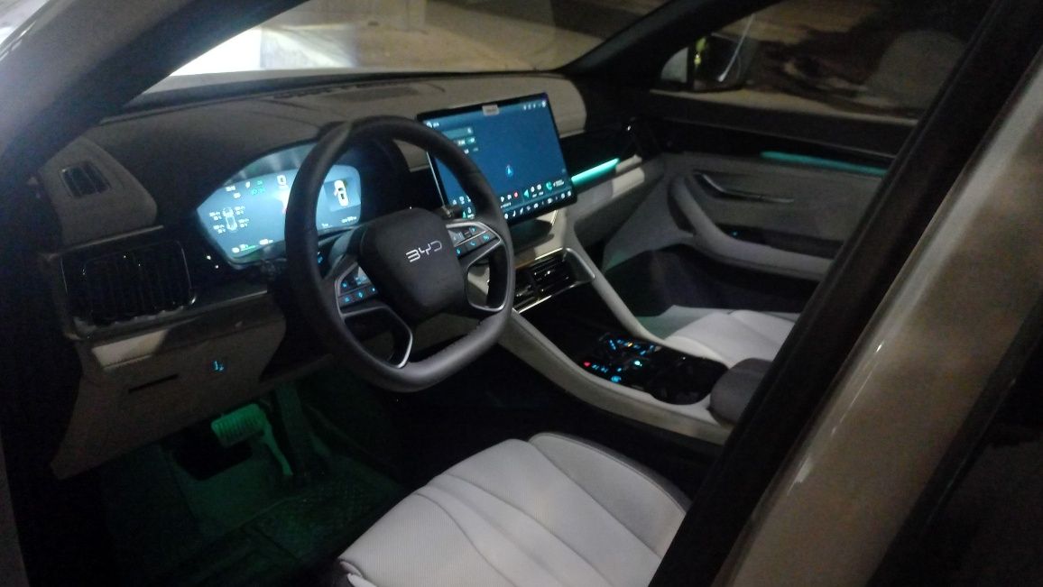 2BYD ChenpionBYD Chenpion Smart driving
2025 yil 2026 restayling
Kampl